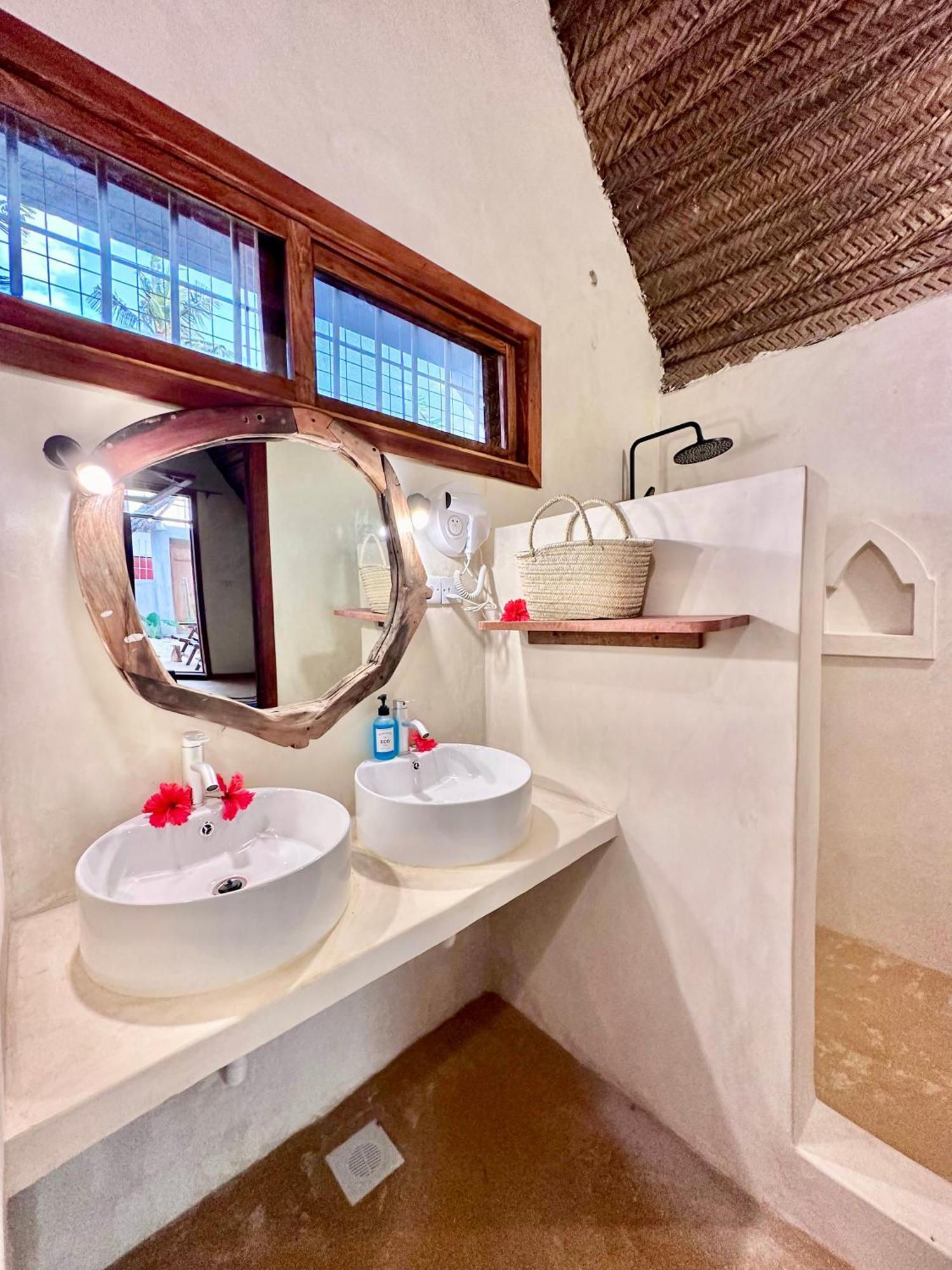 Chikachika Beach B&B Nungwi Dış mekan fotoğraf